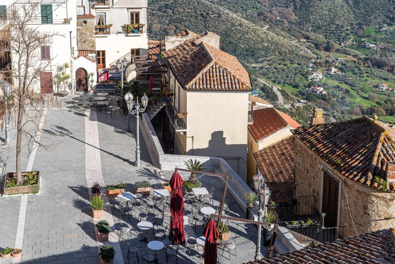 De Gulia Charme And Relax Bed and Breakfast Castellabate Εξωτερικό φωτογραφία